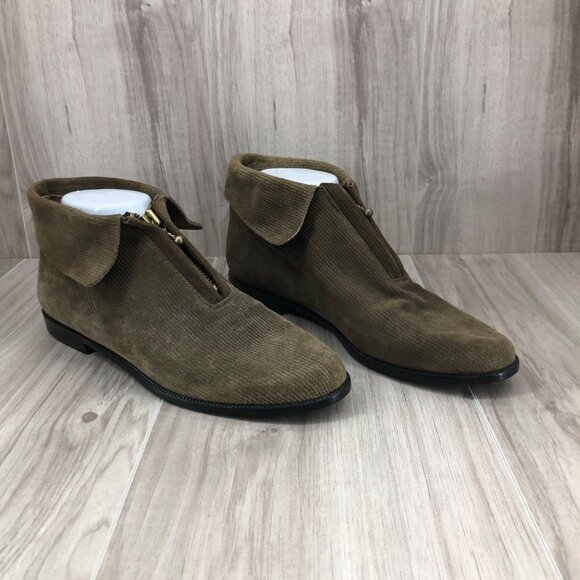 DKNY Ankle Boots Womens 8.5AA  Olive Suede Zip Booties - Picture 1 of 11